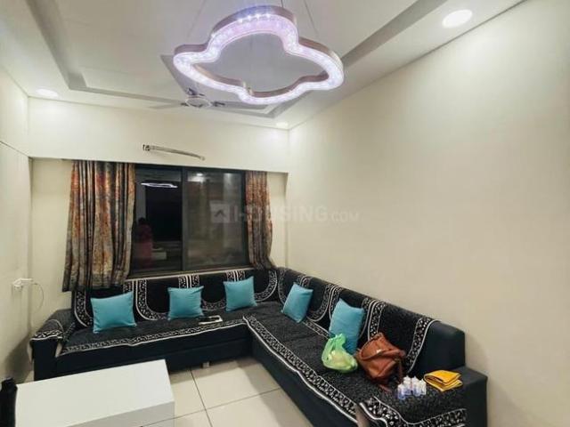 3 BHK Apartment in Vaishno Devi Circle for rent Ahmedabad. The reference number is 21236359