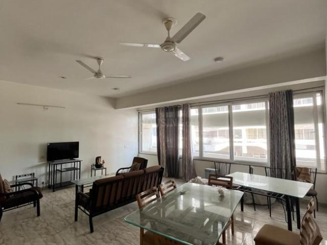 3 BHK Apartment in Vaishno Devi Circle for rent Ahmedabad. The reference number is 21307079