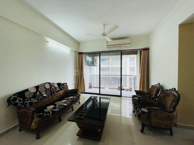 3 BHK Apartment in Vaishno Devi Circle for rent Ahmedabad. The reference number is 21309250