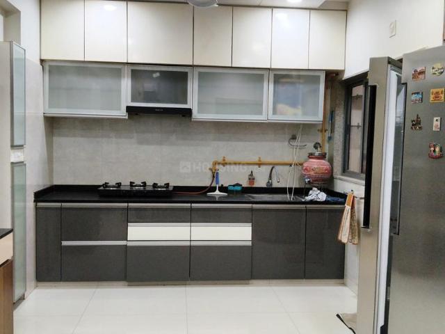 3 BHK Apartment in Vaishno Devi Circle for rent Ahmedabad. The reference number is 21345458