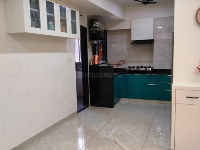 3 BHK Apartment in Vaishno Devi Circle for rent Ahmedabad. The reference number is 21346968