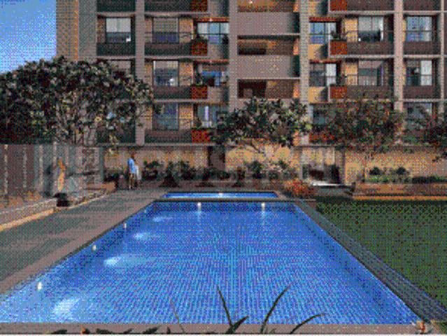3 BHK Apartment in Vaishno Devi Circle for resale Ahmedabad. The reference number is 21055974