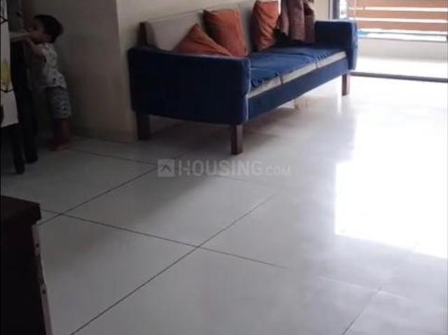 3 BHK Apartment in Vaishno Devi Circle for resale Ahmedabad. The reference number is 21096364