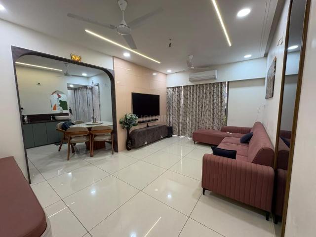 3 BHK Apartment in Vaishno Devi Circle for resale Ahmedabad. The reference number is 21335524