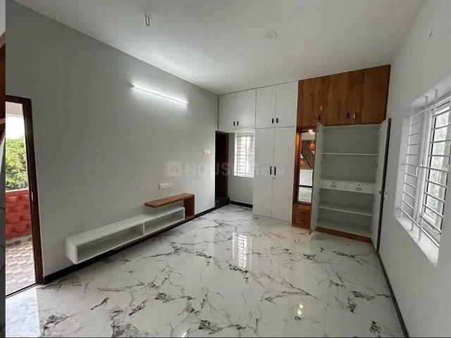 3 BHK Apartment in Valasaravakkam for resale Chennai. The reference number is 21046813