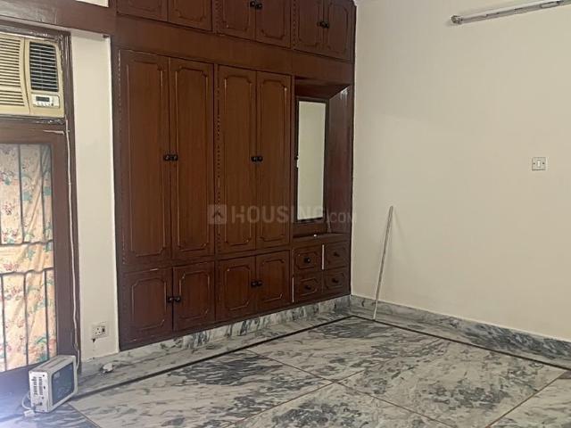 3 BHK Apartment in Vasant Kunj for rent New Delhi. The reference number is 19458997
