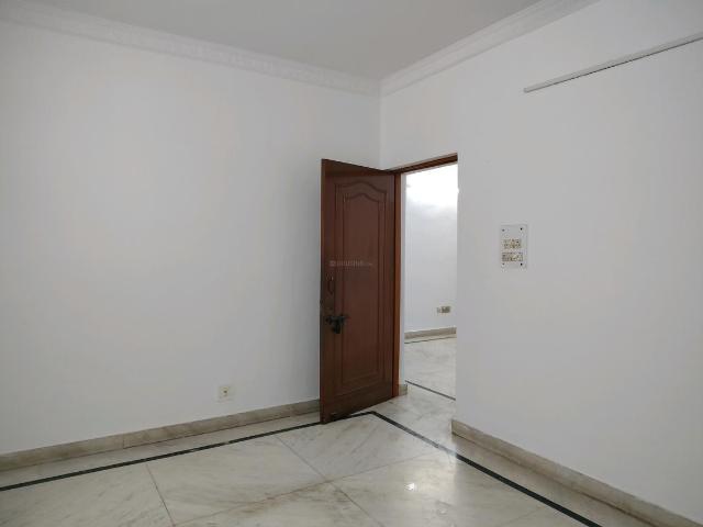 3 BHK Apartment in Vasant Kunj for rent New Delhi. The reference number is 20168481