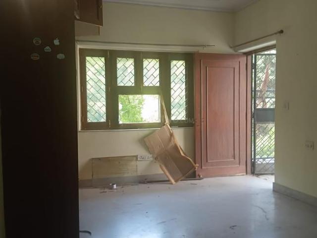 3 BHK Apartment in Vasant Kunj for rent New Delhi. The reference number is 20613331
