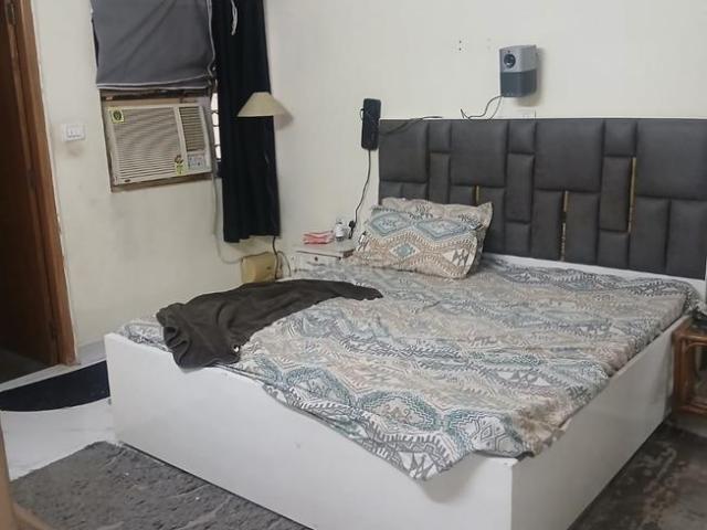 3 BHK Apartment in Vasant Kunj for rent New Delhi. The reference number is 20945638
