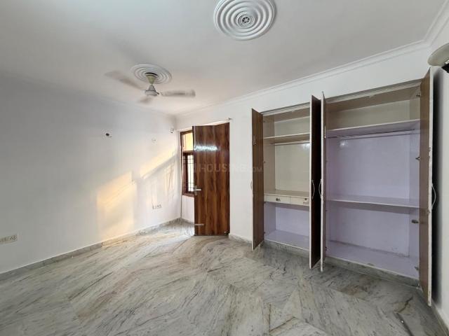 3 BHK Apartment in Vasant Kunj for rent New Delhi. The reference number is 21345148