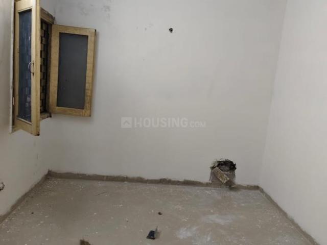3 BHK Apartment in Vasant Kunj for resale New Delhi. The reference number is 18632181