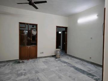 3 BHK Apartment in Vasant Kunj for resale New Delhi. The reference number is 19818984