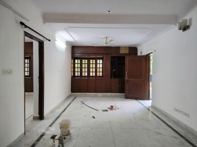 3 BHK Apartment in Vasant Kunj for resale New Delhi. The reference number is 19987878