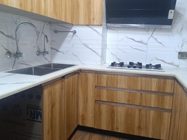 3 BHK Apartment in Vasant Kunj for resale New Delhi. The reference number is 19303089