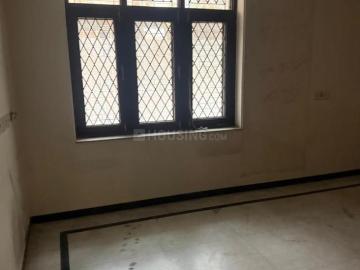 3 BHK Apartment in Vasant Kunj for resale New Delhi. The reference number is 20400251