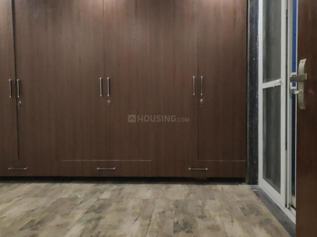 3 BHK Apartment in Vasant Kunj for resale New Delhi. The reference number is 20821729