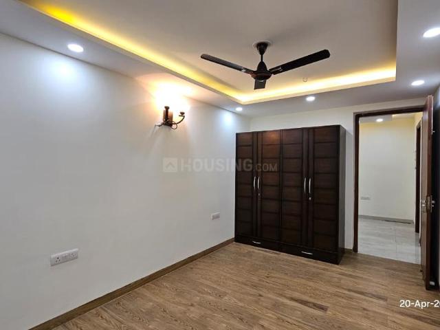 3 BHK Apartment in Vasant Kunj for resale New Delhi. The reference number is 20133794