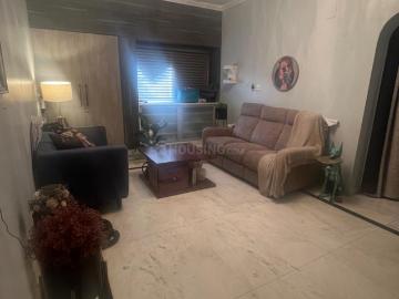 B8 Vasant Kunj, Anuvrat Marg
