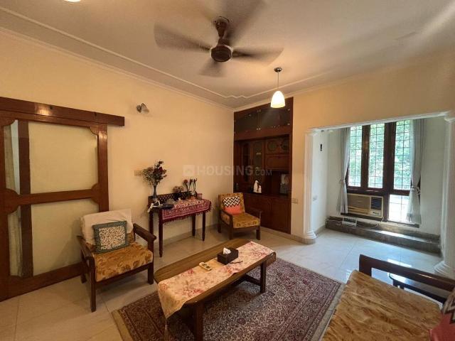 3 BHK Apartment in Vasant Kunj for resale New Delhi. The reference number is 21126944
