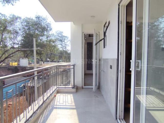 3 BHK Apartment in Vasant Kunj for resale New Delhi. The reference number is 21250198