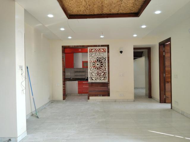 3 BHK Apartment in Vasant Kunj for resale New Delhi. The reference number is 8430933