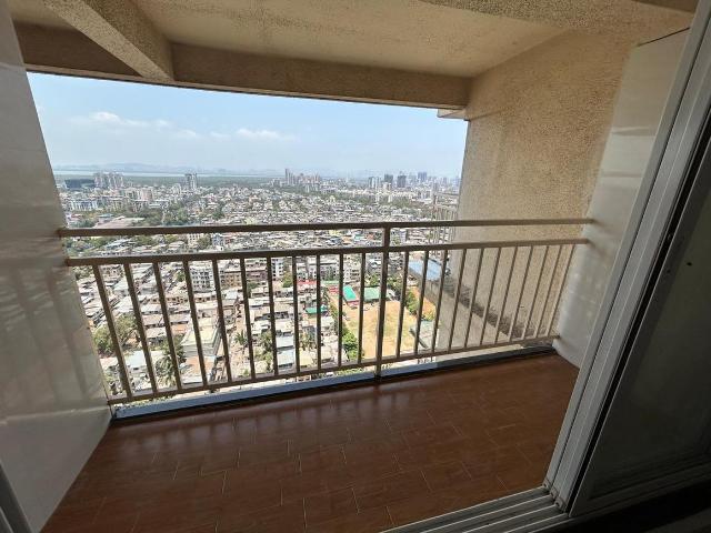 3 BHK Apartment in Vashi for rent Navi Mumbai. The reference number is 20344752