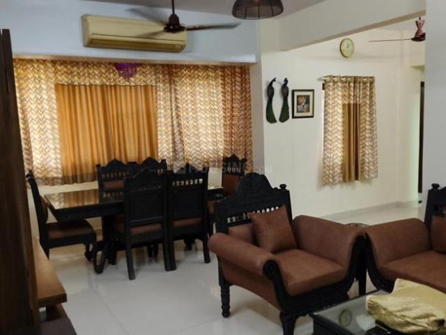 3 BHK Apartment in Vashi for rent Navi Mumbai. The reference number is 21049435