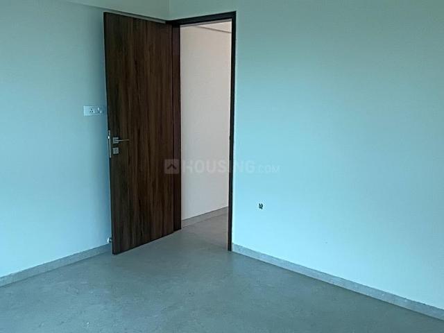3 BHK Apartment in Vashi for rent Navi Mumbai. The reference number is 21063057