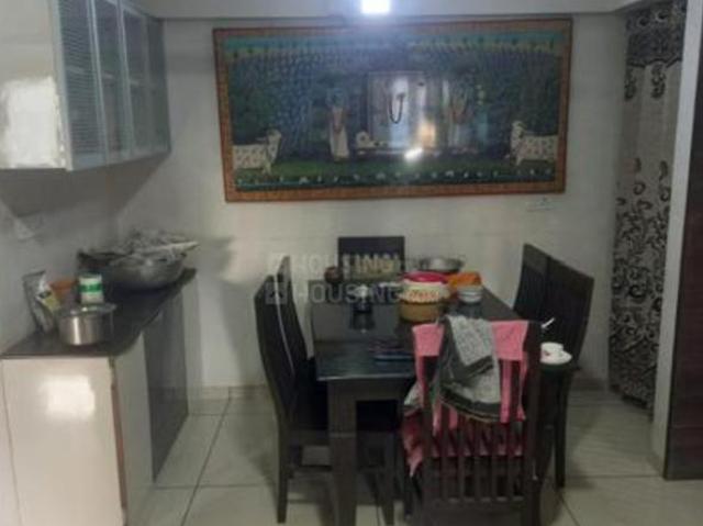 3 BHK Apartment in Vasna for rent Ahmedabad. The reference number is 18691056