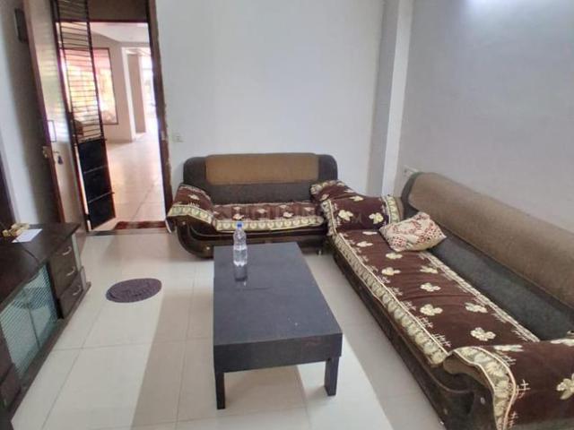 3 BHK Apartment in Vasna for rent Ahmedabad. The reference number is 19150393