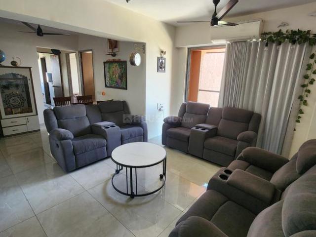 3 BHK Apartment in Vastral for resale Ahmedabad. The reference number is 21242735