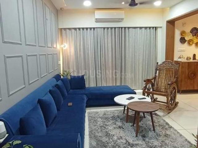 3 BHK Apartment in Vastrapur for rent Ahmedabad. The reference number is 14497421
