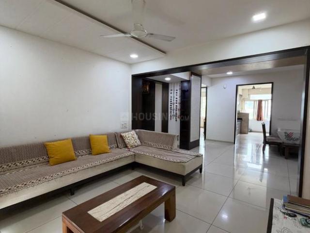 3 BHK Apartment in Vastrapur for rent Ahmedabad. The reference number is 18782707