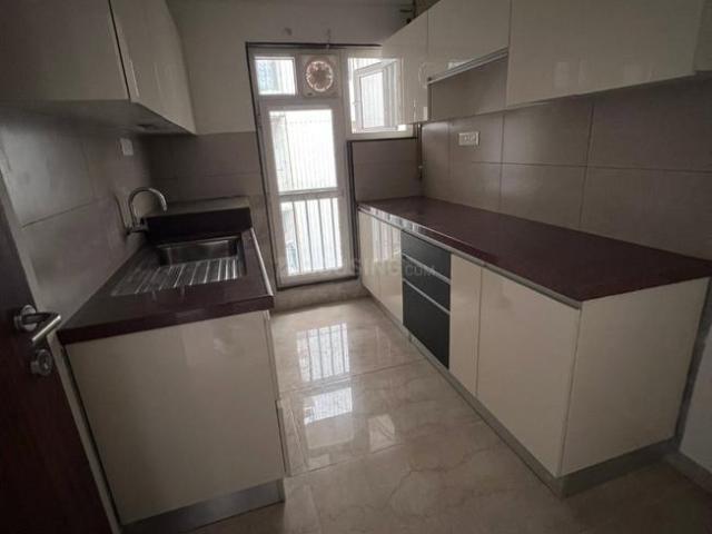 3 BHK Apartment in Vastrapur for rent Ahmedabad. The reference number is 18707653