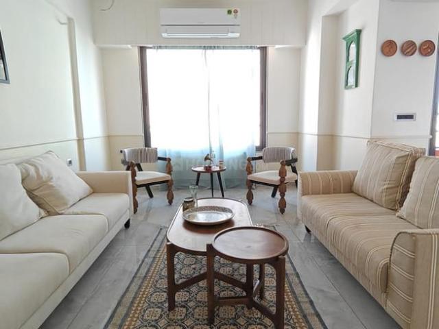 3 BHK Apartment in Vastrapur for rent Ahmedabad. The reference number is 19687932