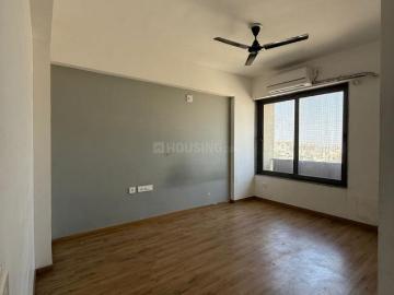 3 BHK Apartment in Vastrapur for rent Ahmedabad. The reference number is 20553468