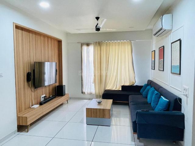 3 BHK Apartment in Vastrapur for rent Ahmedabad. The reference number is 20583323