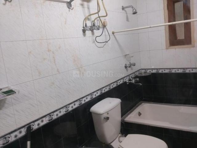 3 BHK Apartment in Vasundhara Enclave for resale New Delhi. The reference number is 20127209