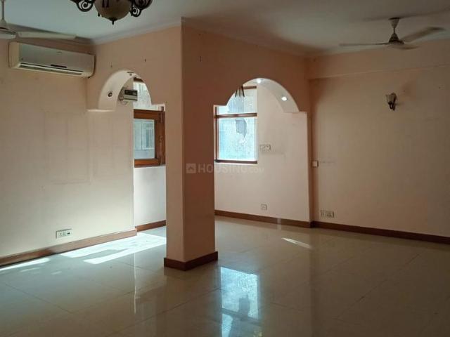 3 BHK Apartment in Vasundhara Enclave for resale New Delhi. The reference number is 20129270
