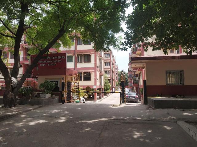 3 BHK Apartment in Vasundhara Enclave for resale New Delhi. The reference number is 20264401