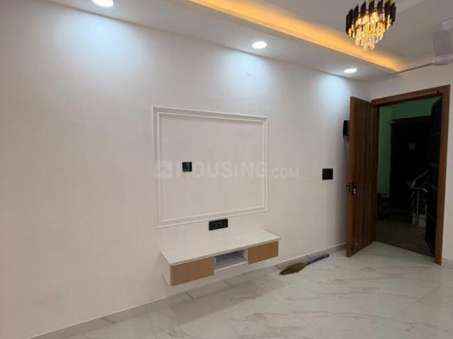 3 BHK Apartment in Vasundhara for rent Ghaziabad. The reference number is 10233782