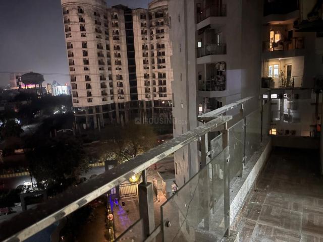 3 BHK Apartment in Vasundhara for rent Ghaziabad. The reference number is 19448339