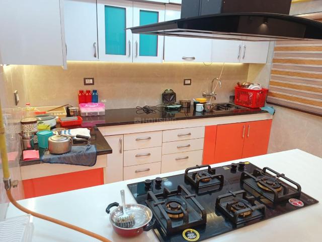 3 BHK Apartment in Vasundhara for rent Ghaziabad. The reference number is 19461319