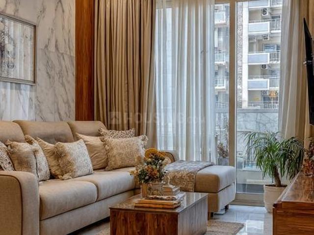 3 BHK Apartment in Vasundhara for rent Ghaziabad. The reference number is 21202708