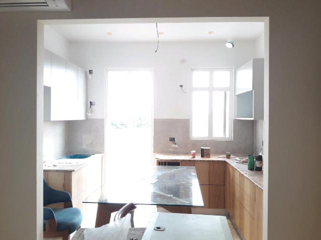 3 BHK Apartment in Vasundhara for resale Ghaziabad. The reference number is 6210043