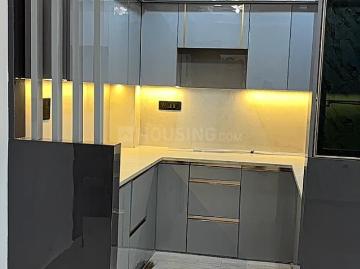 3 BHK Apartment in Vasundhara for resale Ghaziabad. The reference number is 18737611