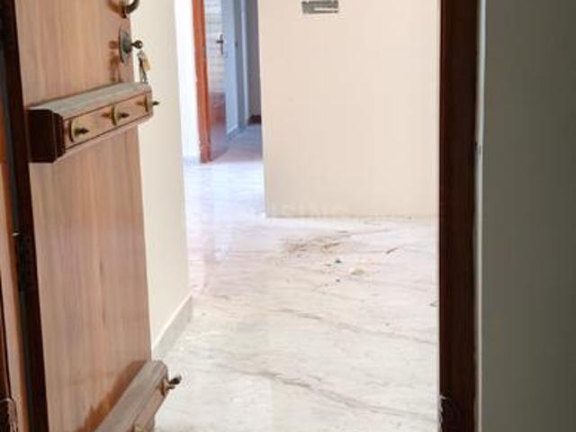 3 BHK Apartment in Velachery for rent Chennai. The reference number is 20577793