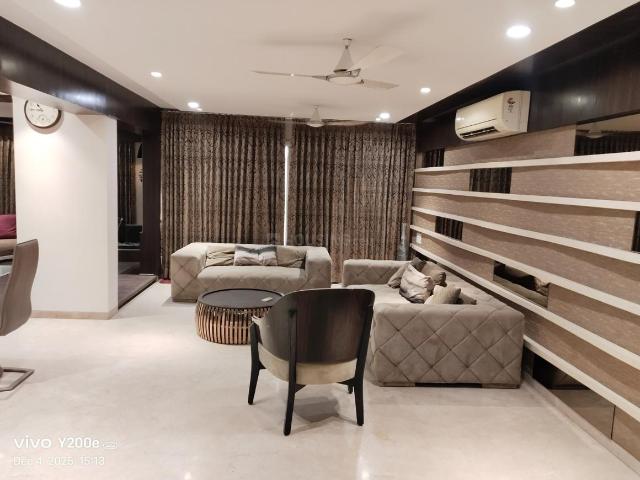 3 BHK Apartment in Vesu for rent Surat. The reference number is 18980696