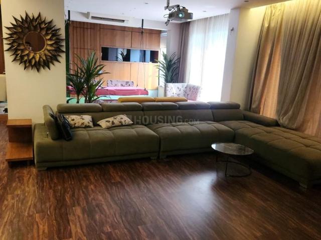 3 BHK Apartment in Vesu for rent Surat. The reference number is 19767581