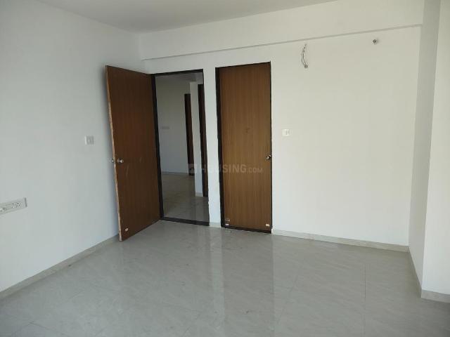 3 BHK Apartment in Vesu for rent Surat. The reference number is 19973921